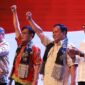 Ketua Umum Parta Gerindra Prabowo Subianto bersama Politikus PDIP Budiman Sudjatmiko di acara Deklarasi Prabowo-Budiman Bersatu (Prabu) di Marnia Convention Center, Semarang, Jawa Tengah, Jumat, 18 Agustus 2023. (Dok. Tim Media Prabowo Subianto)
